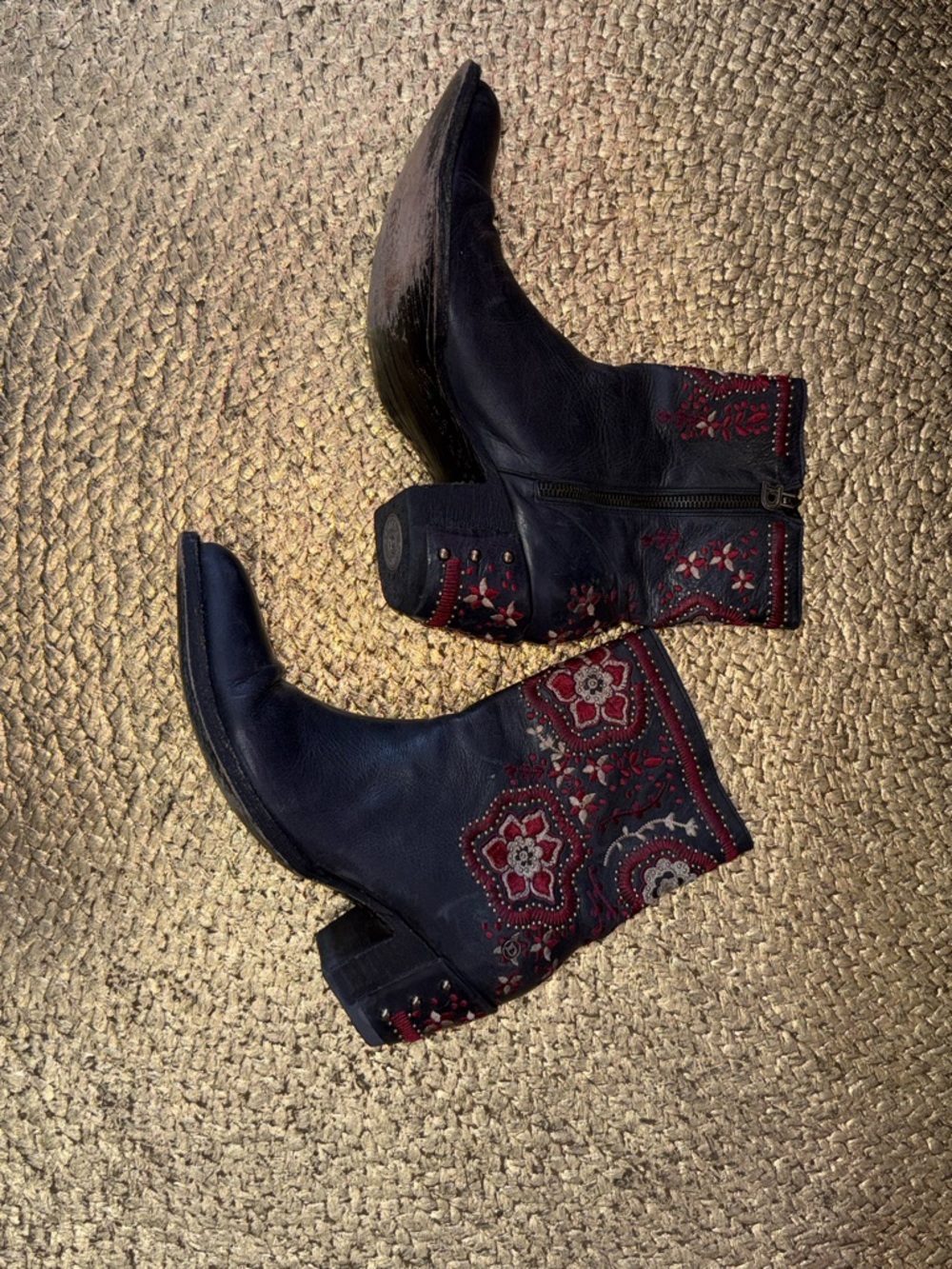 Old Gringo Navy Leather Ankle Boots with Red Floral Embroidery - Picture 4 of 10
